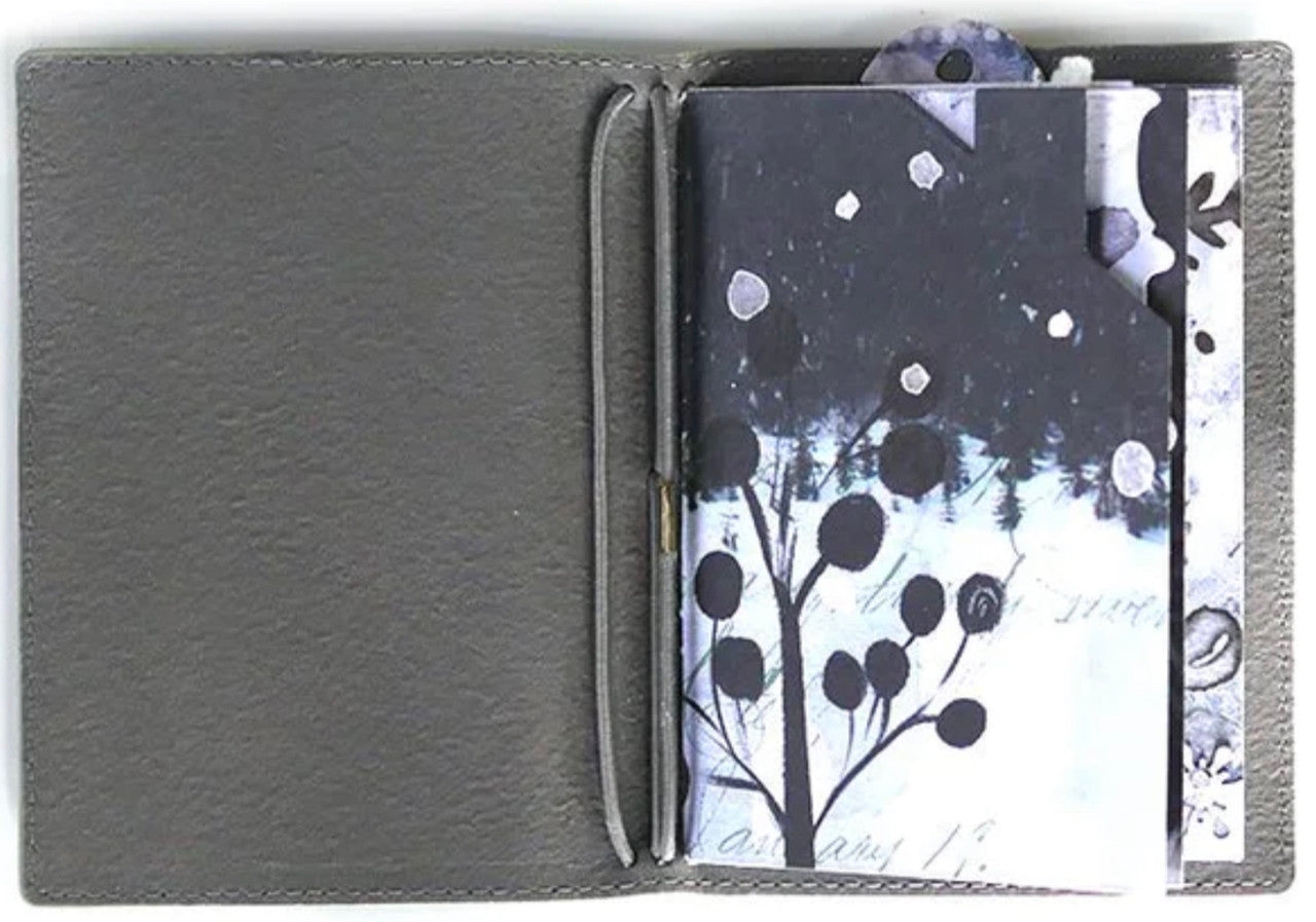 Elizabeth Craft Designs Traveler’s Notebook - Cool Grey
