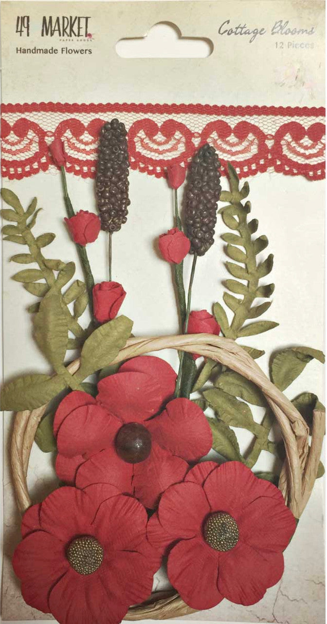 49 y Market Cottage florece amapola