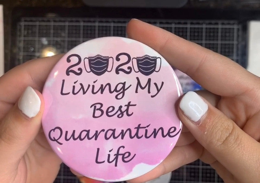 Botón de retroceso "Living My Best"