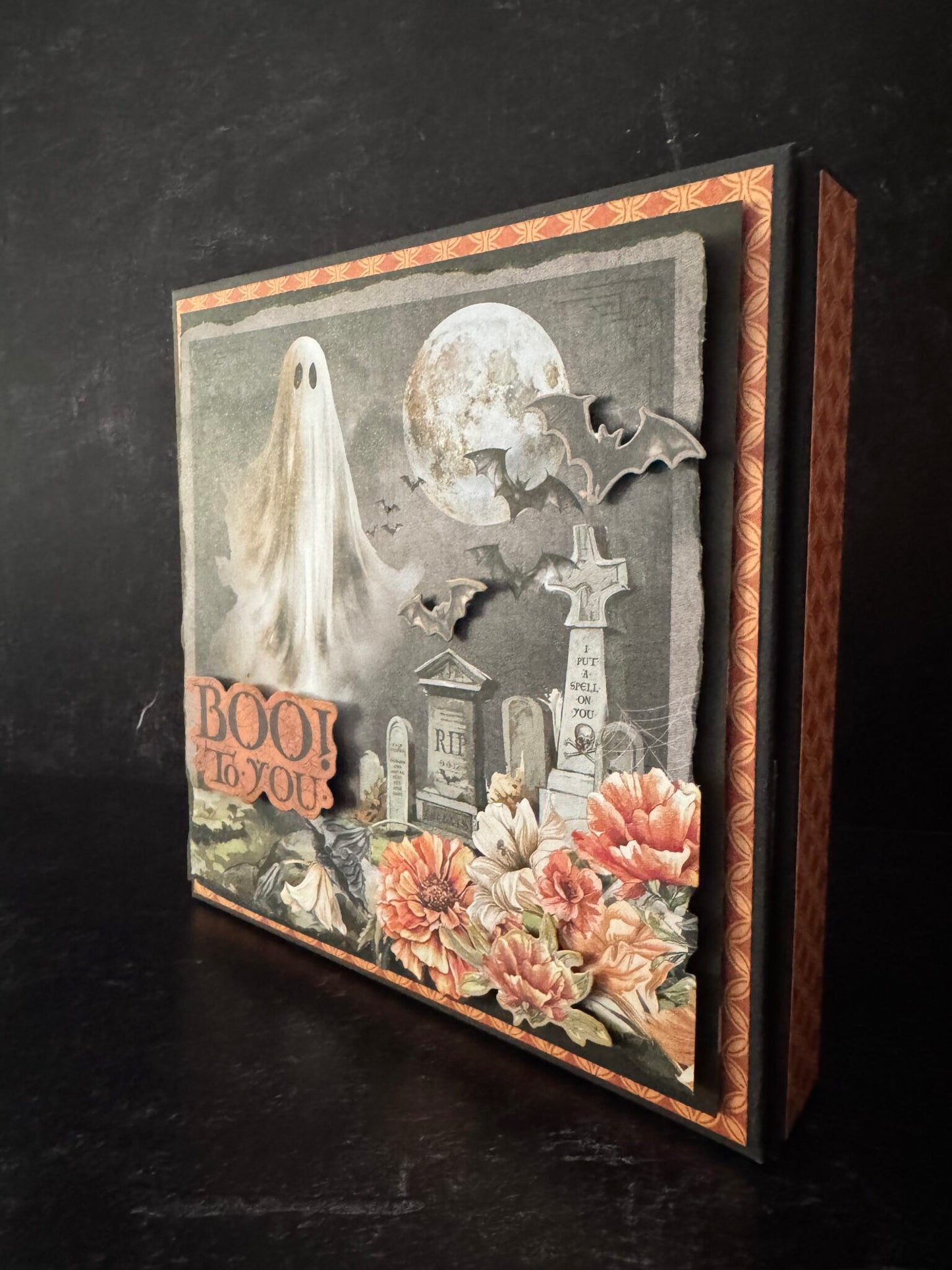 Graphic 45 Ghostly Greetings - Trick or Treat Trifold Album 2025 Kit 7