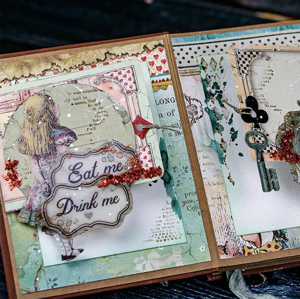 Stamperia Alice door het kijkglas 8x8 achtergronden selectie papierblok