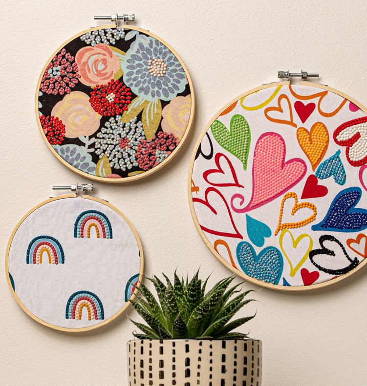 Freestyle Project - Printed Fabric in Hoops - Kreative Kreations
