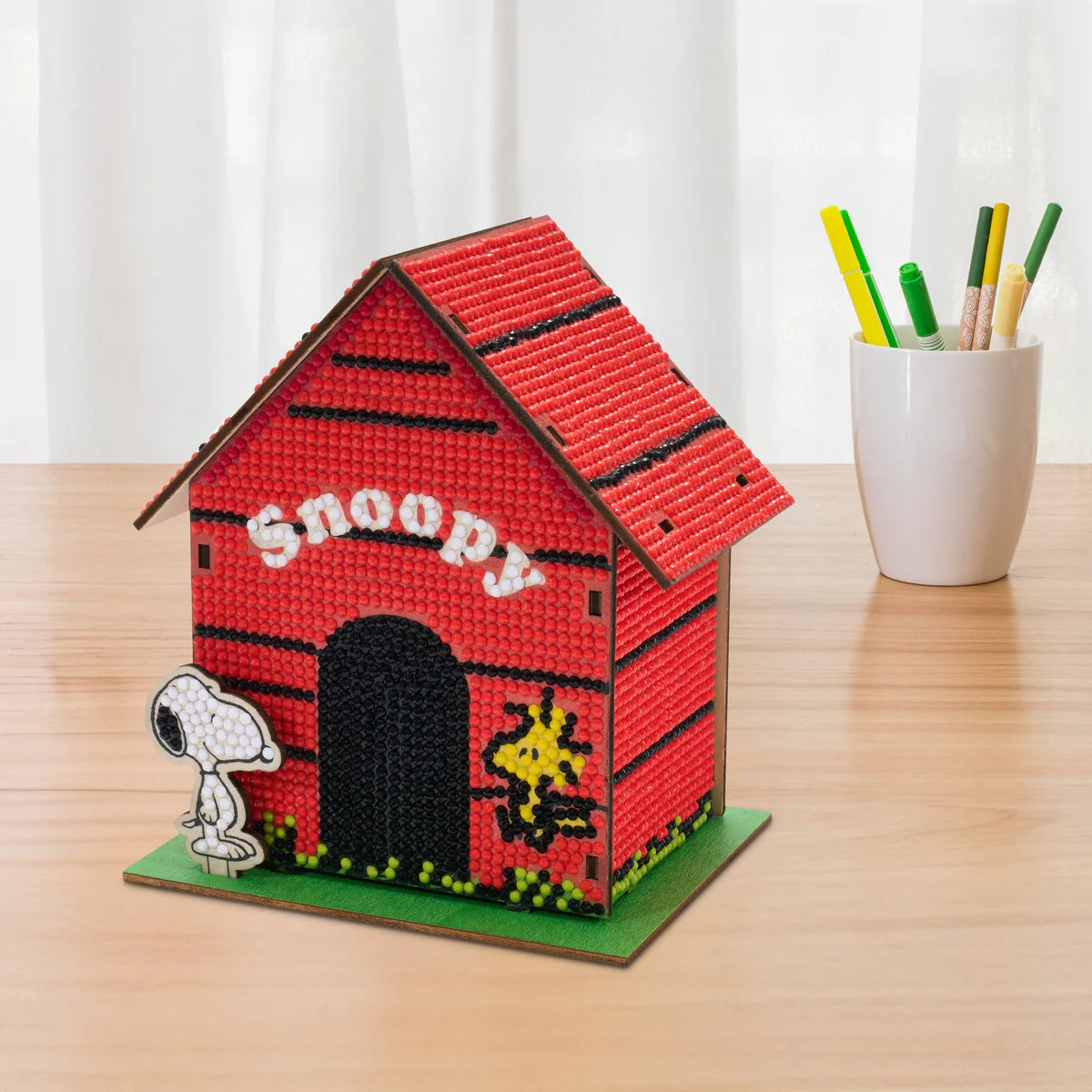Diamond Art Club LED 3D Gem House -  Snoopy™
